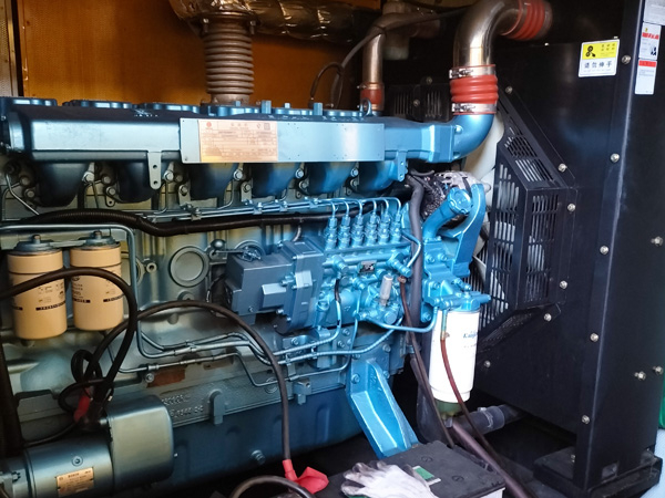 泉山磷酸铁锂蓄电池的使用寿命与哪些因素有关？