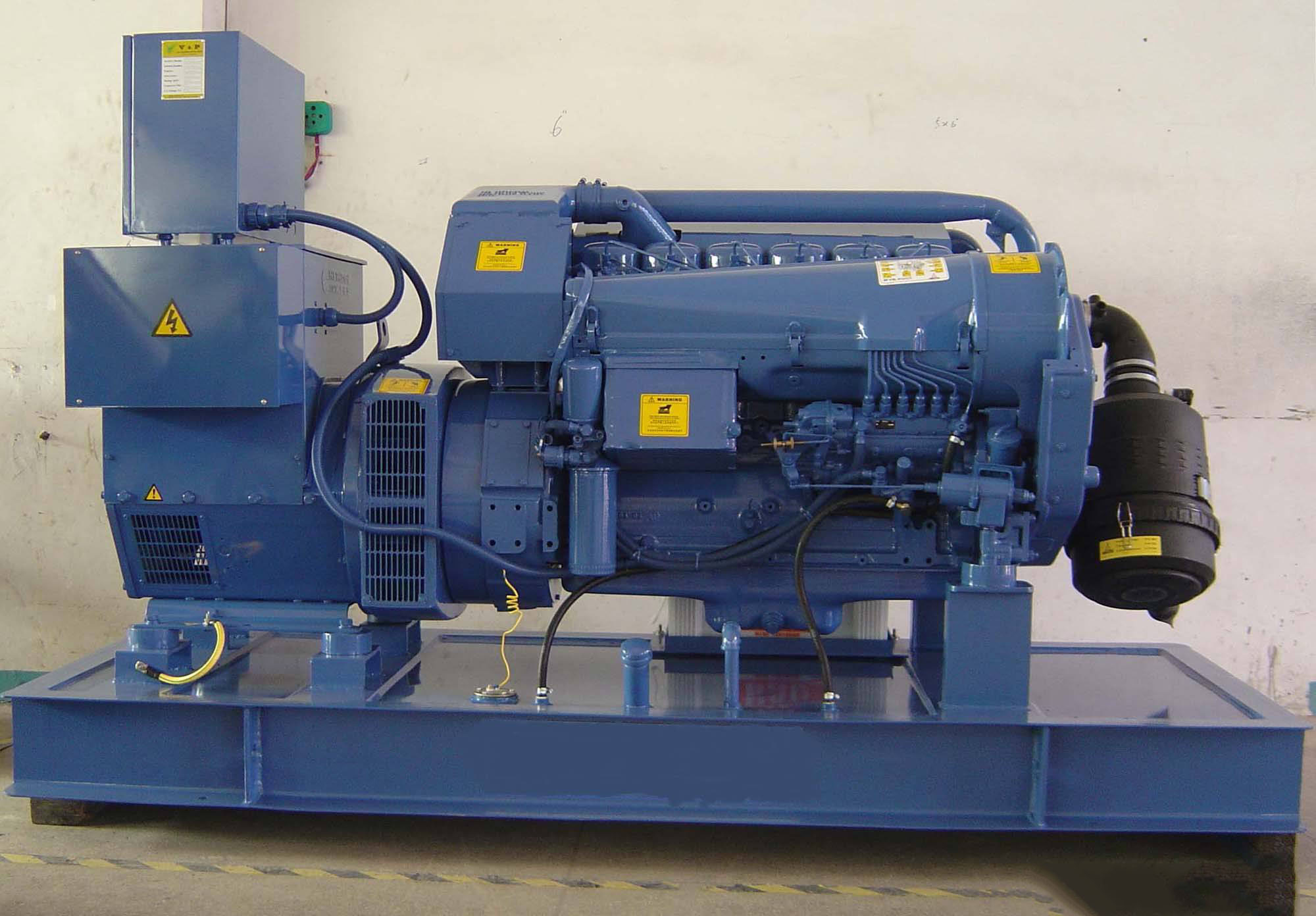 泉山汽油发电机组冬季启动前，电瓶需要做哪些检查和维护？